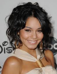 Vanessa hudgens - photo 2