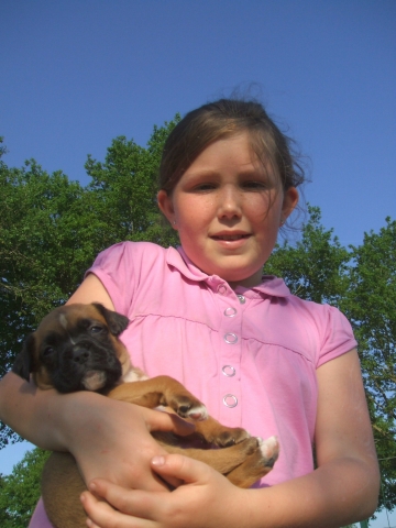 MOI  avec ma nv chienne dioukia un boxer