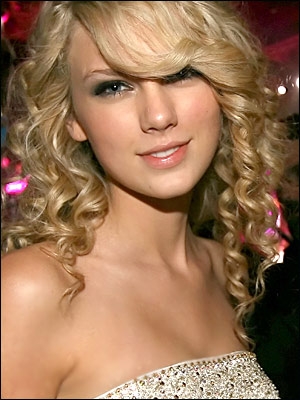 biographie taylor swift