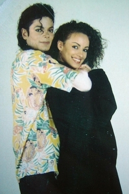 Michael Jackson And Tatiana Thumbtzen 