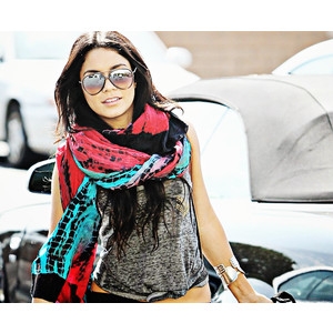 Vanessa Hudgens♥