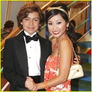 brenda song et jake t.austin