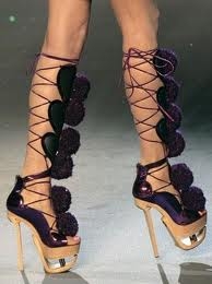 Des talons j 'adore!!