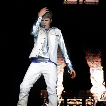 LES PHOTO DU CONCERT DE JUSTIN A LIVERPOOL